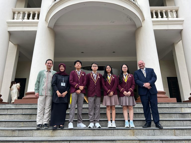 Sharpening Leadership Spirit, BINUS SCHOOL Education Students Represent Indonesia at HC-APYLS 2024 in Singapore